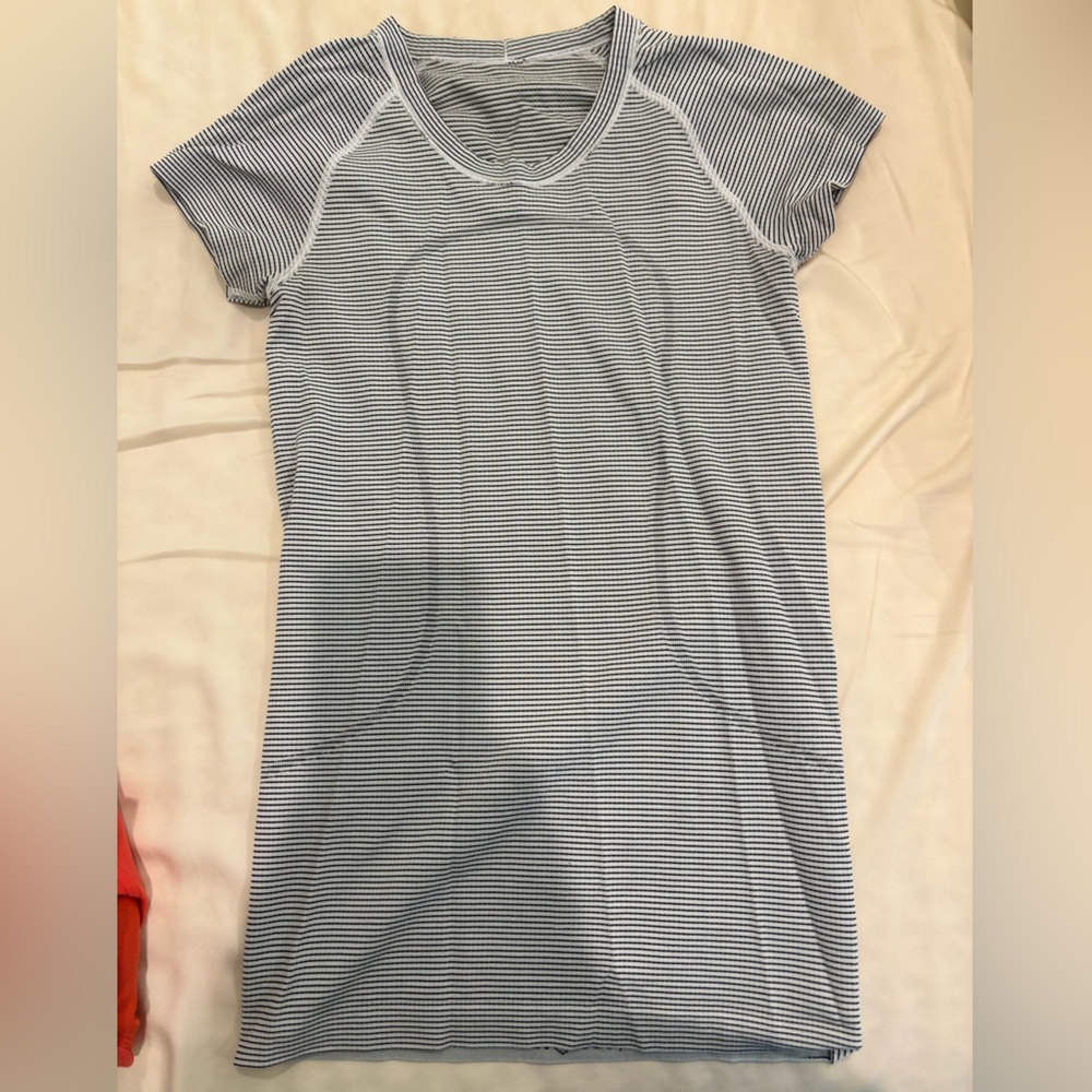 lululemon athletica Blue Striped Short Sleeve Tee